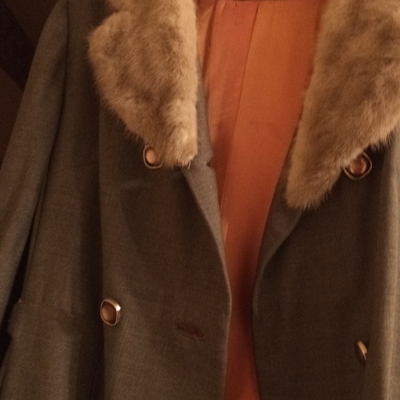 Classic Doublebreasted coat with real mink grey collar, satin lining, coat, 12 - Picture 10 of 11